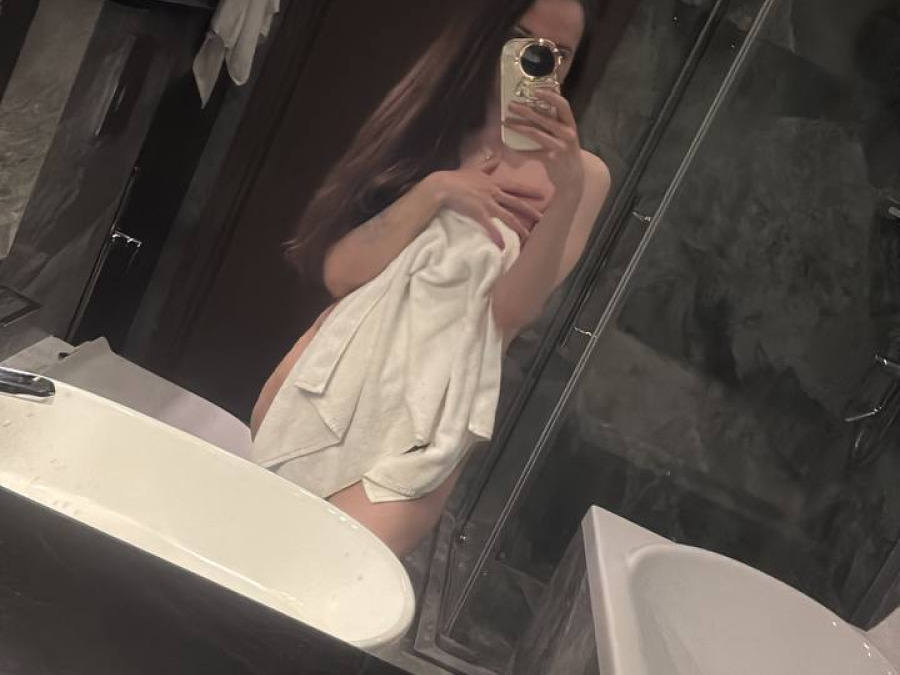 sexting and porn chat model photo Sonya 8