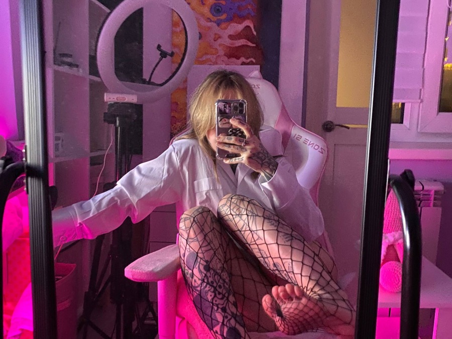 фото модели виртуального секса и порно чата miss Alice 8