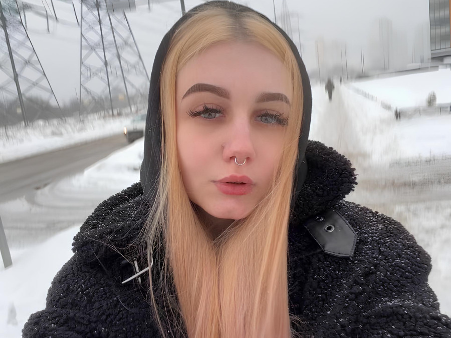 sexting and porn chat model photo Denna 6