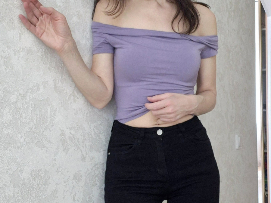 sexting and porn chat model photo Milana 5