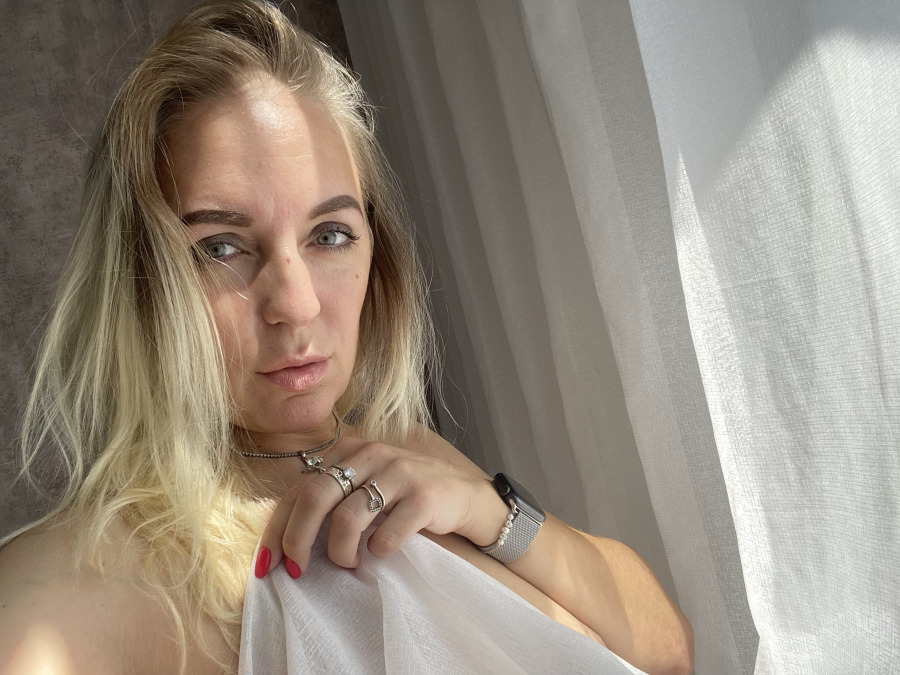 фото модели виртуального секса и порно чата Если вирт, то с королевой) 1