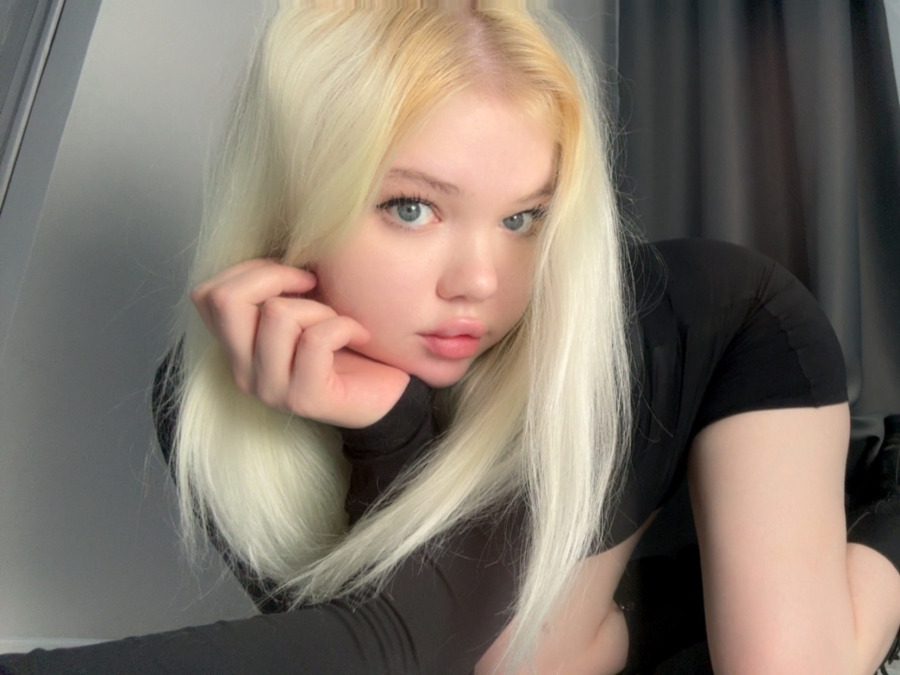 sexting and porn chat model photo Oxy 4